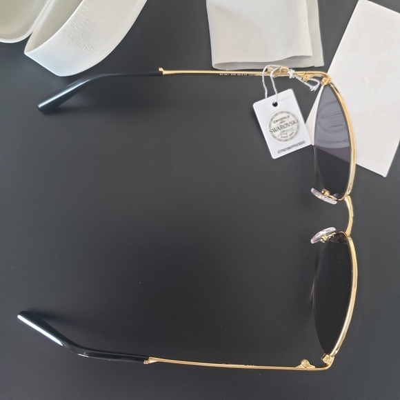 SWAROVSKI MINI SWAN SUNGLASSES - Picture 7 of 14
